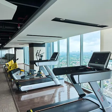Apt Embarcadero 2Br With Netflix & Pool By Damaresa South Tangerang Exterior photo
