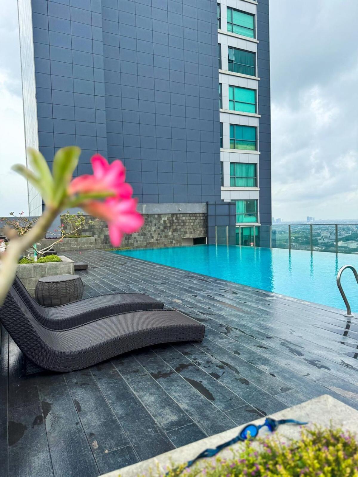 Embarcadero 2br With Netflix & Pool By Damaresa